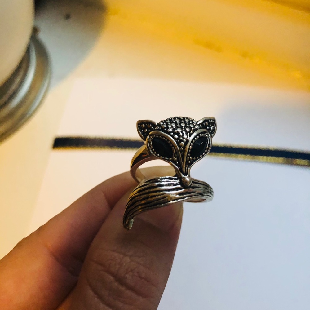 Silver Fox Ring - Picture 3 of 3
